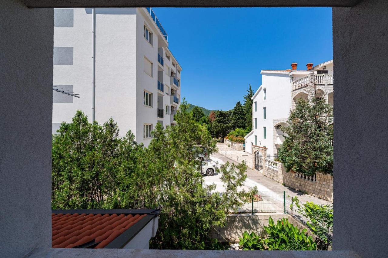 Studio Apartments Marea 2 Budva Exterior foto