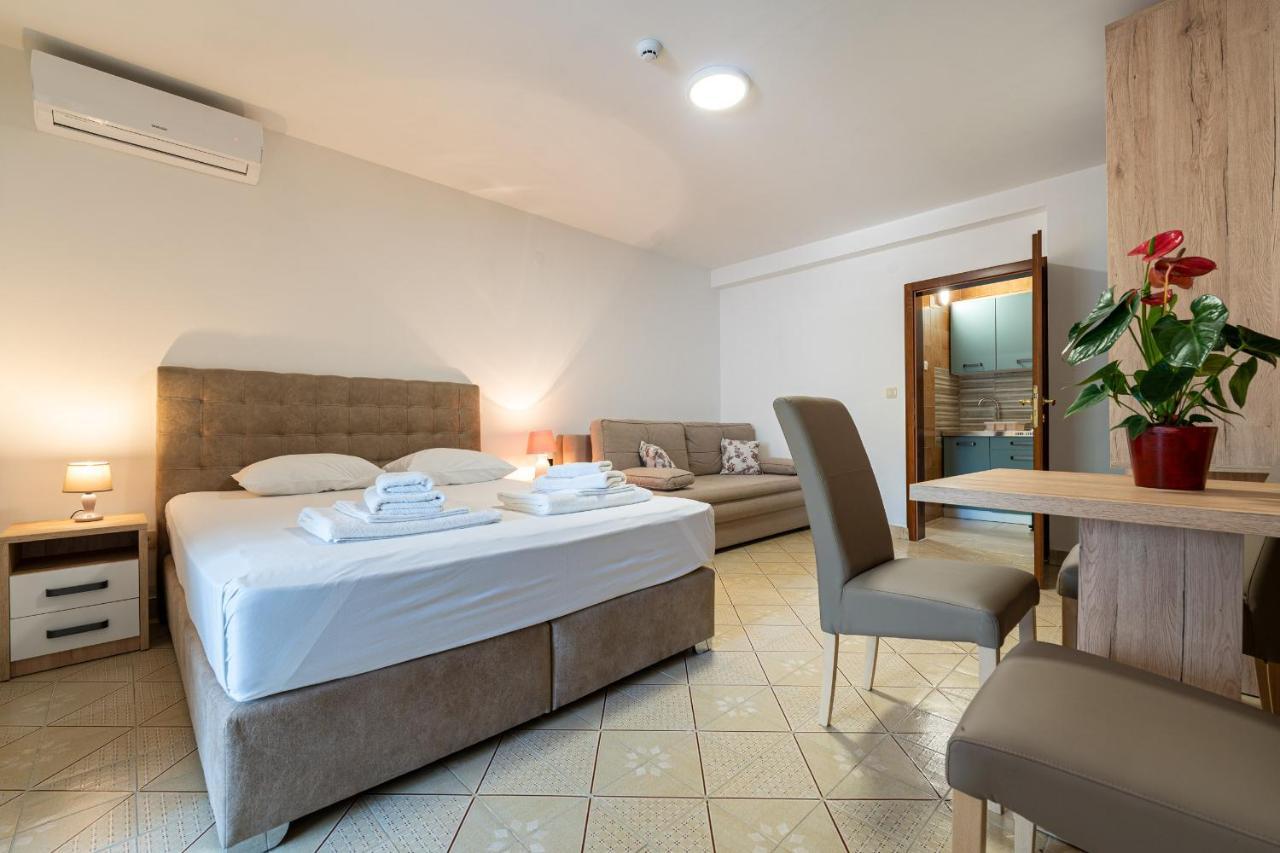 Studio Apartments Marea 2 Budva Habitación foto