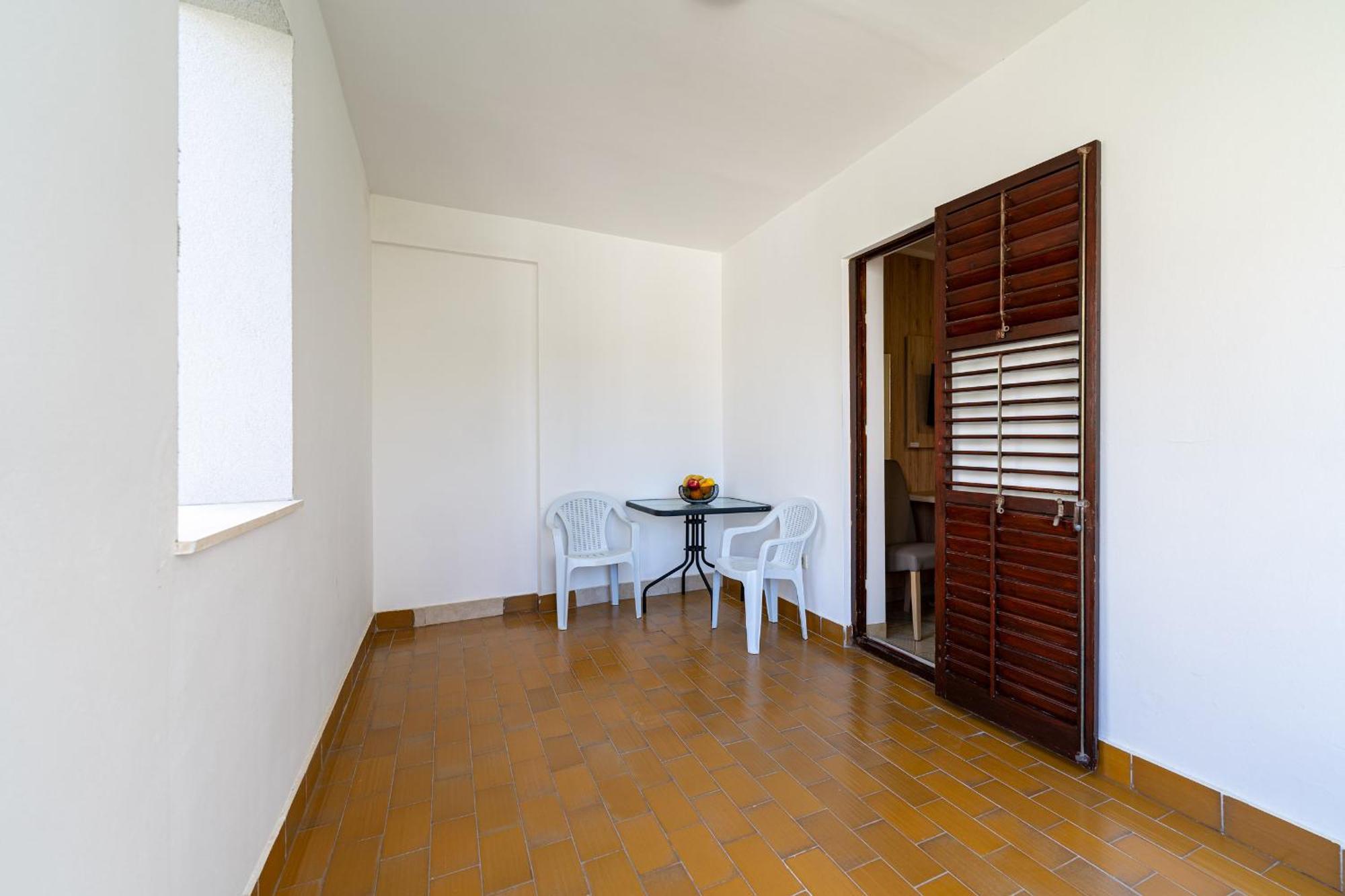 Studio Apartments Marea 2 Budva Habitación foto
