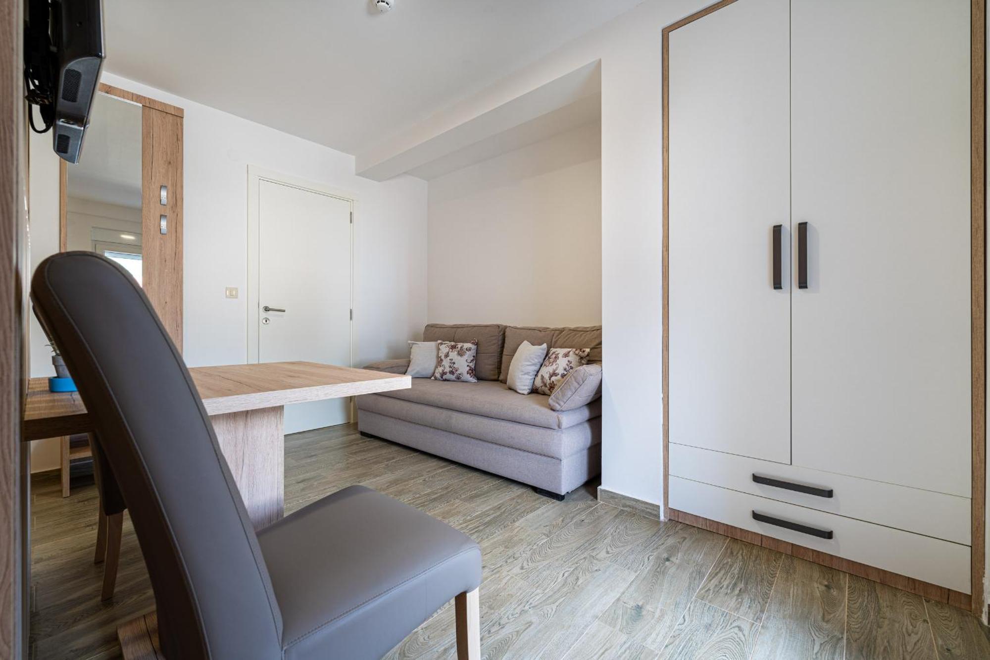 Studio Apartments Marea 2 Budva Habitación foto